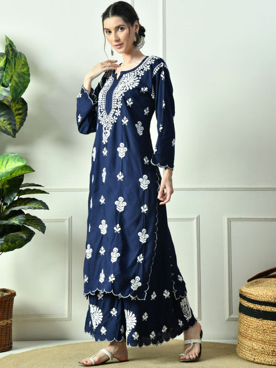 Syrish Women Ethnic Motifs Embroidered Cotton Kurta with Palazzos