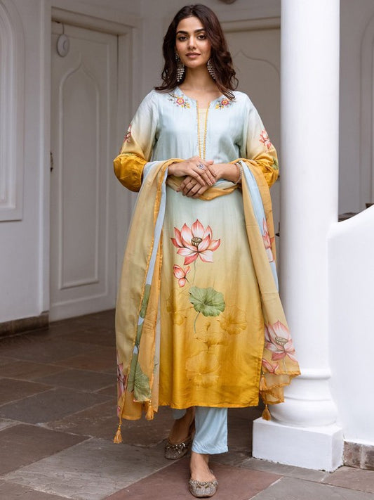 Ishin Women Floral Printed Regular Kurta with Trousers & With Dupatta