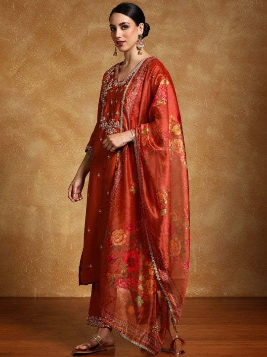 House of Pataudi Embroidered Straight Kurta
