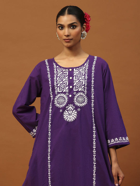 House of Chikankari Women Floral Embroidered Cotton Kurta with Trousers