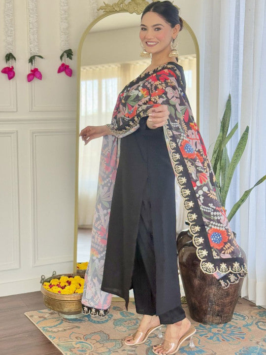ASCIIBLUES Women Ethnic Motifs Embroidered Regular Kurta with Trousers & With Dupatta