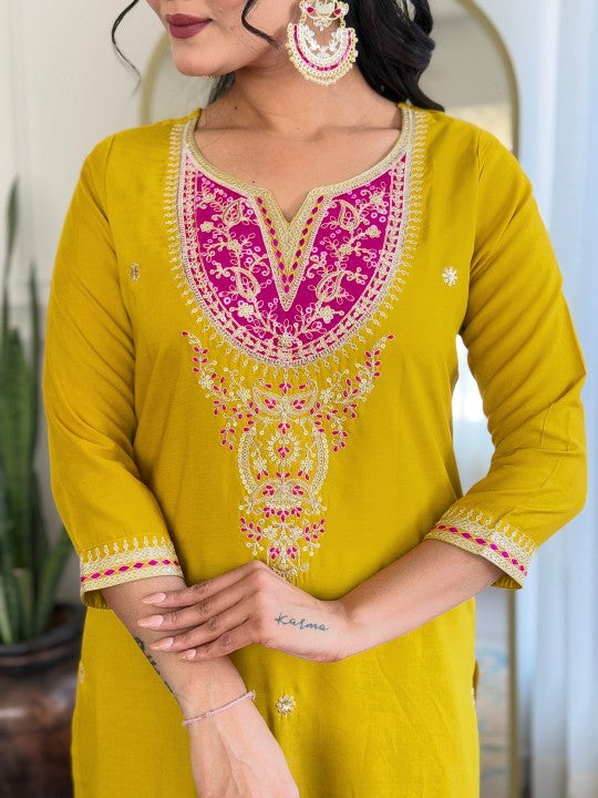 Floral Embroidered Notch Neck Kurta With Trousers & Dupatta