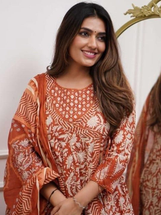 Aaysa Kurti Women Floral Printed Cotton Kurta with Trousers & Dupatta