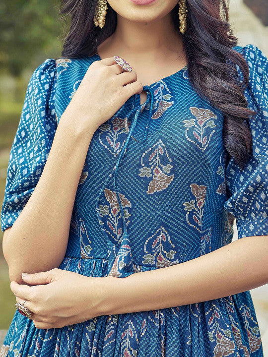 CHANSI Floral Printed Pleated Flared Maxi Dress
