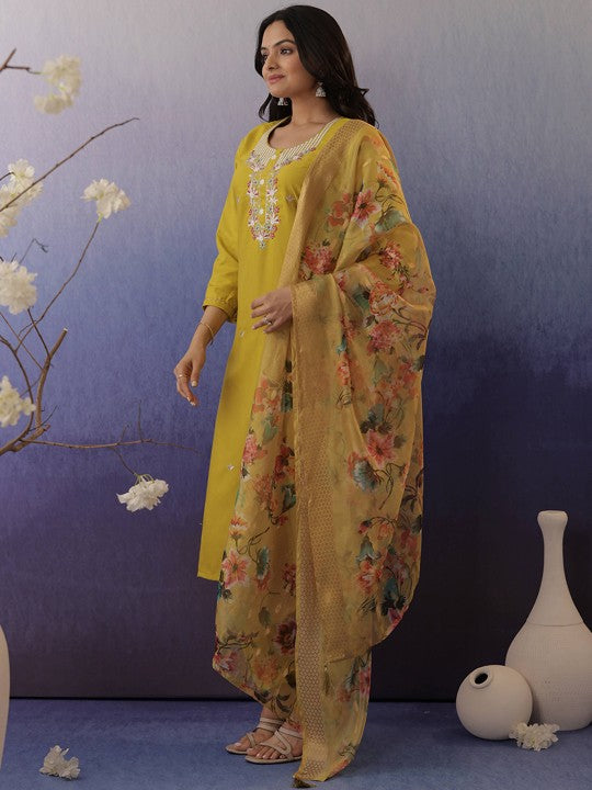 VAIDDO Women Embroidered Regular Kurta with Trousers & With Dupatta