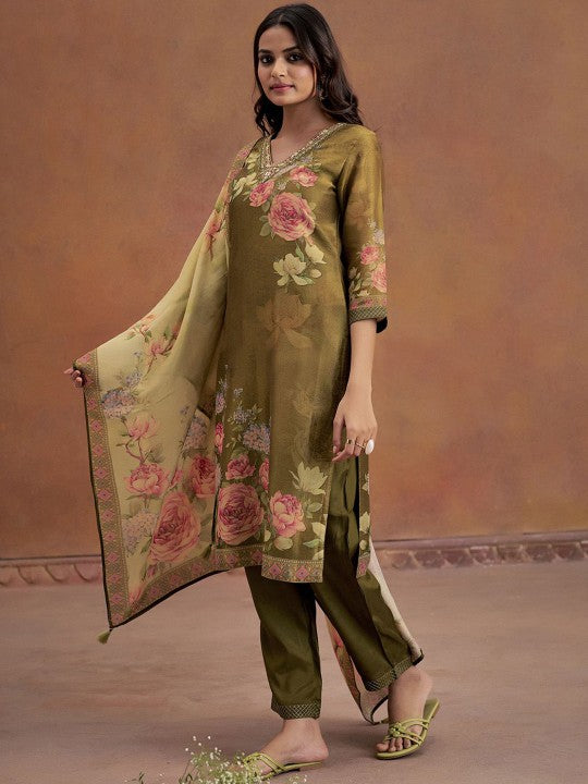 Jaipur Kurti Floral Printed V-Neck Straight Kurta With Trousers &  Dupatta