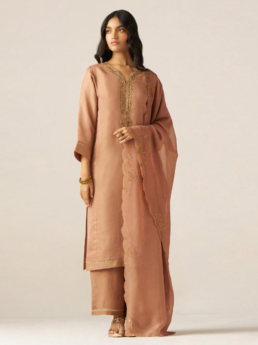 Ganga Floral Yoke Design V-Neck Thread Work Tissue Straight Kurta