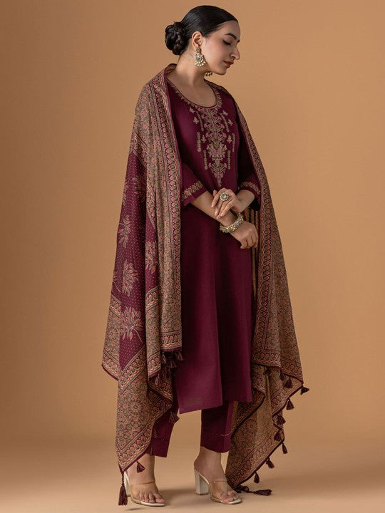 WOMEN PLUS Floral Yoke Design Thread Work Pure Cotton Kurta With Trousers & Dupatta