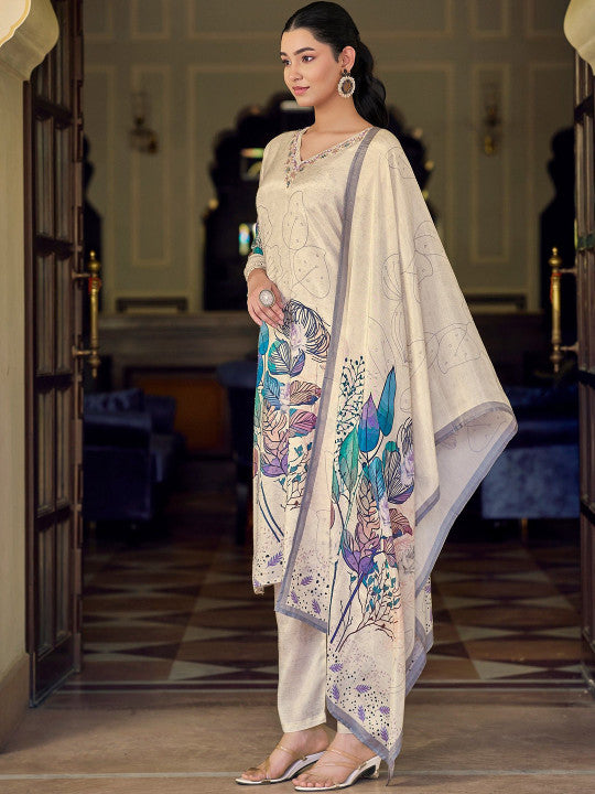 AVITRA Women Floral Printed Beads and Stones Kurta with Trousers & Dupatta