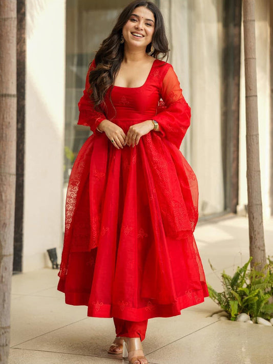 Idaho Clothing Floral Embroidered Anarkali organza Kurta With Trousers & Dupatta