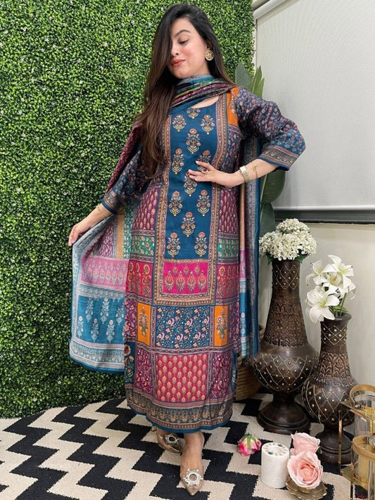 GoSriKi Floral Printed Straight Kurta With Trousers And Dupatta