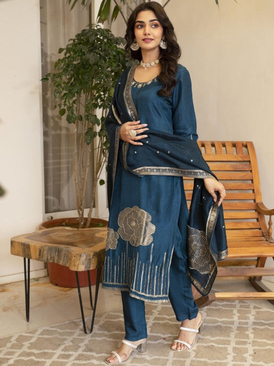 Anouk Women Embroidered Regular Zardozi Pure Silk Kurta
