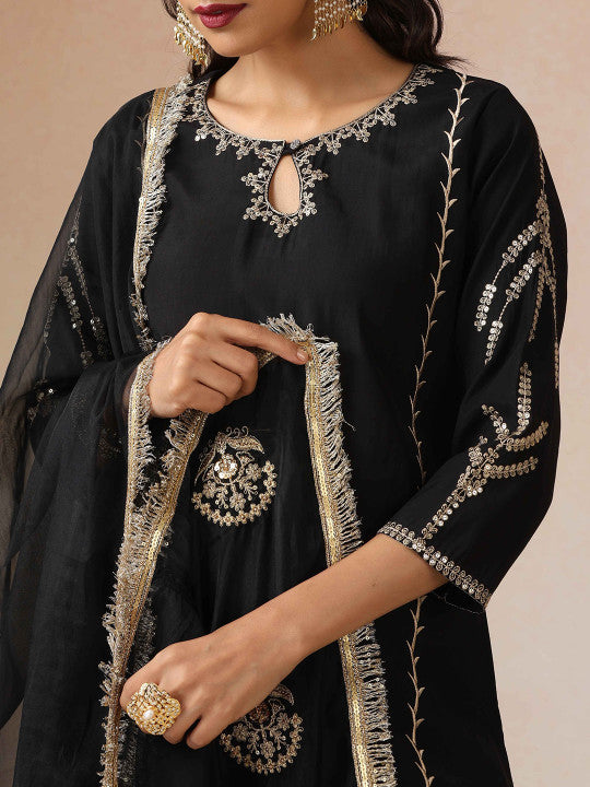 trueBrowns Floral Embroidered Keyhole Neck Thread Work Kurta With Trousers & Dupatta