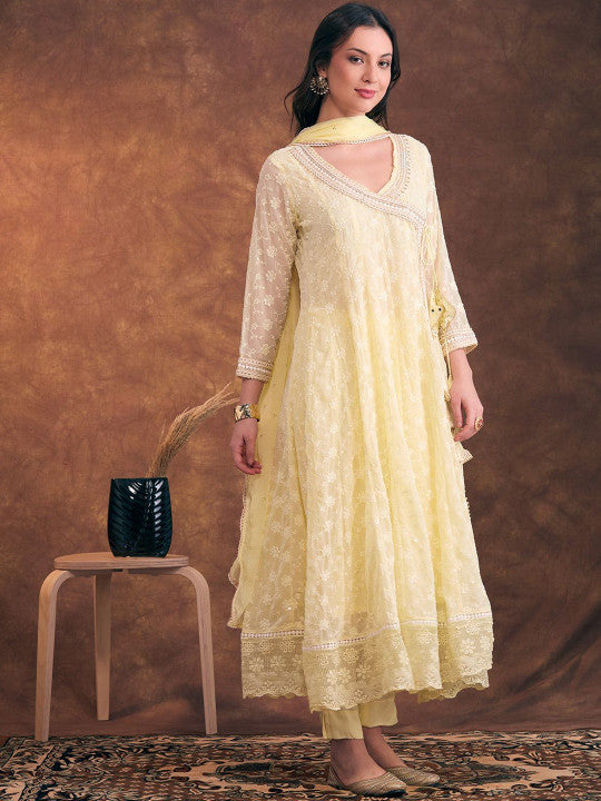 FASHOR Women Floral Embroidered Anarkali Kurta with Trousers & Dupatta