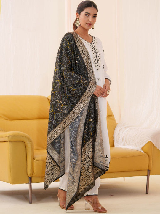 Suha Floral Embroidered Thread Work Chanderi Silk Kurta With Trousers & Dupatta