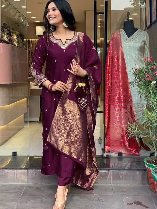 DIVASTRI Women Ethnic Motifs Embroidered Regular Kurta