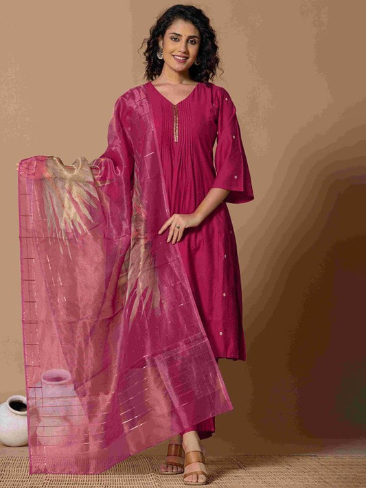 Do Dhaage Ethnic Motifs Embroidered A-Line Beads and Stones Kurta with Trousers & Dupatta