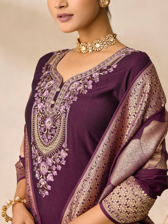 WOMEN PLUS Women Embroidered Regular Thread Work Kurta & Trousers With Dupatta