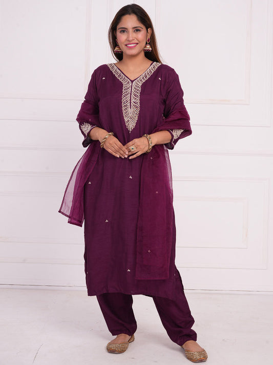 WOMENIC Women Ethnic Motif Zari Sequinned Embroidered Silk Kurta Pant And Dupatta