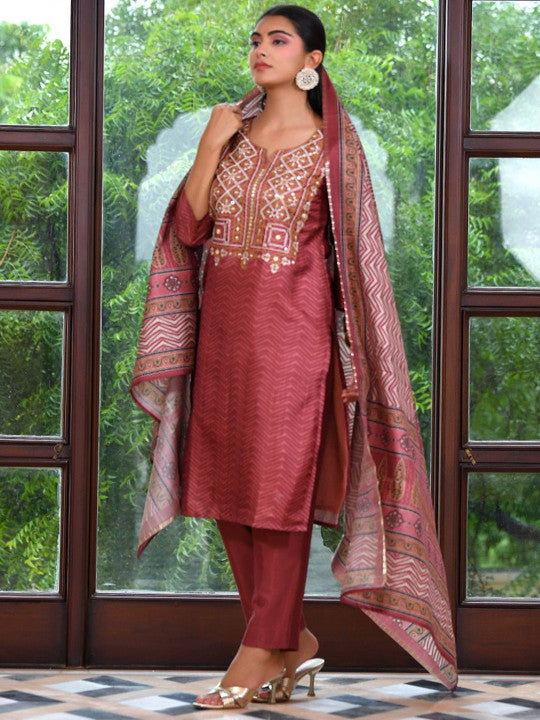 VAASVA JAIPUR Women Ethnic Motifs Embroidered Thread Work Kurta with Trousers & Dupatta