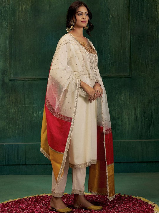 Jaipur Kurti Ethnic Motifs Embroidered Sequinned Kurta With Trousers & Dupatta