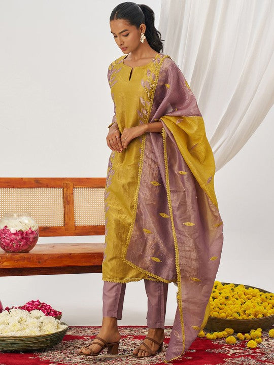 ALIZEH Women Ethnic Motifs Embroidered Thread Work Kurta