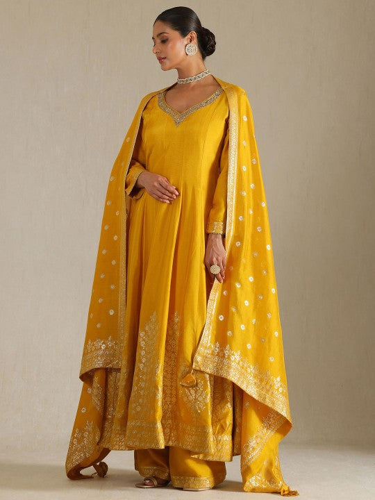 Floral Woven Design Sweetheart Neck Anarkali Kurta