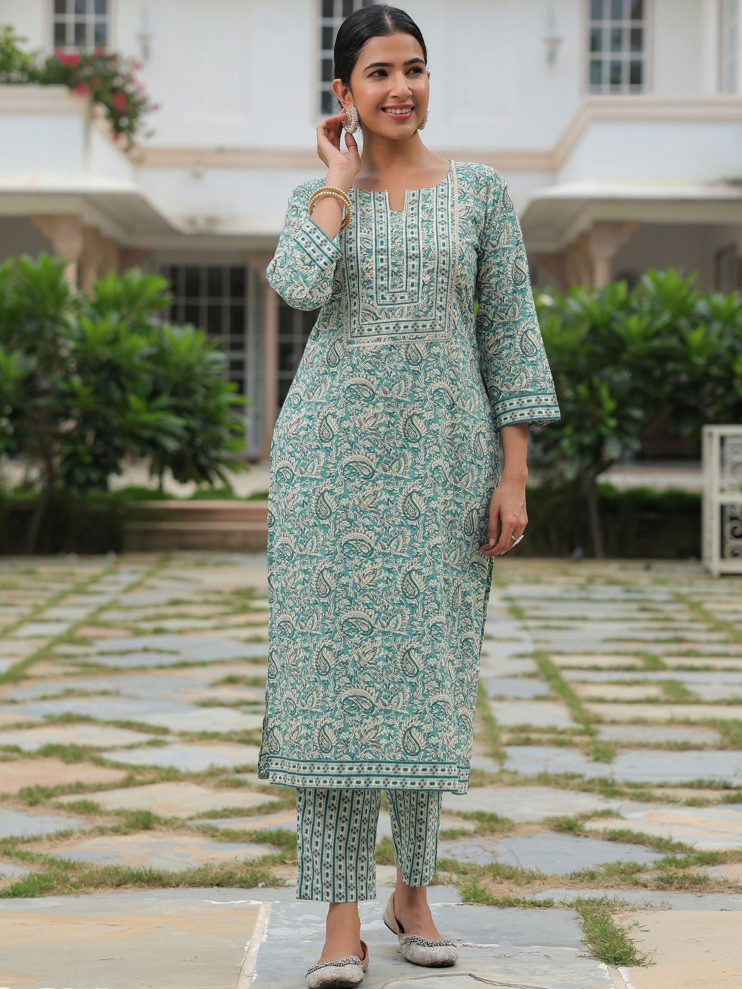 Soft Cotton Paisley Straight Teal Kurta