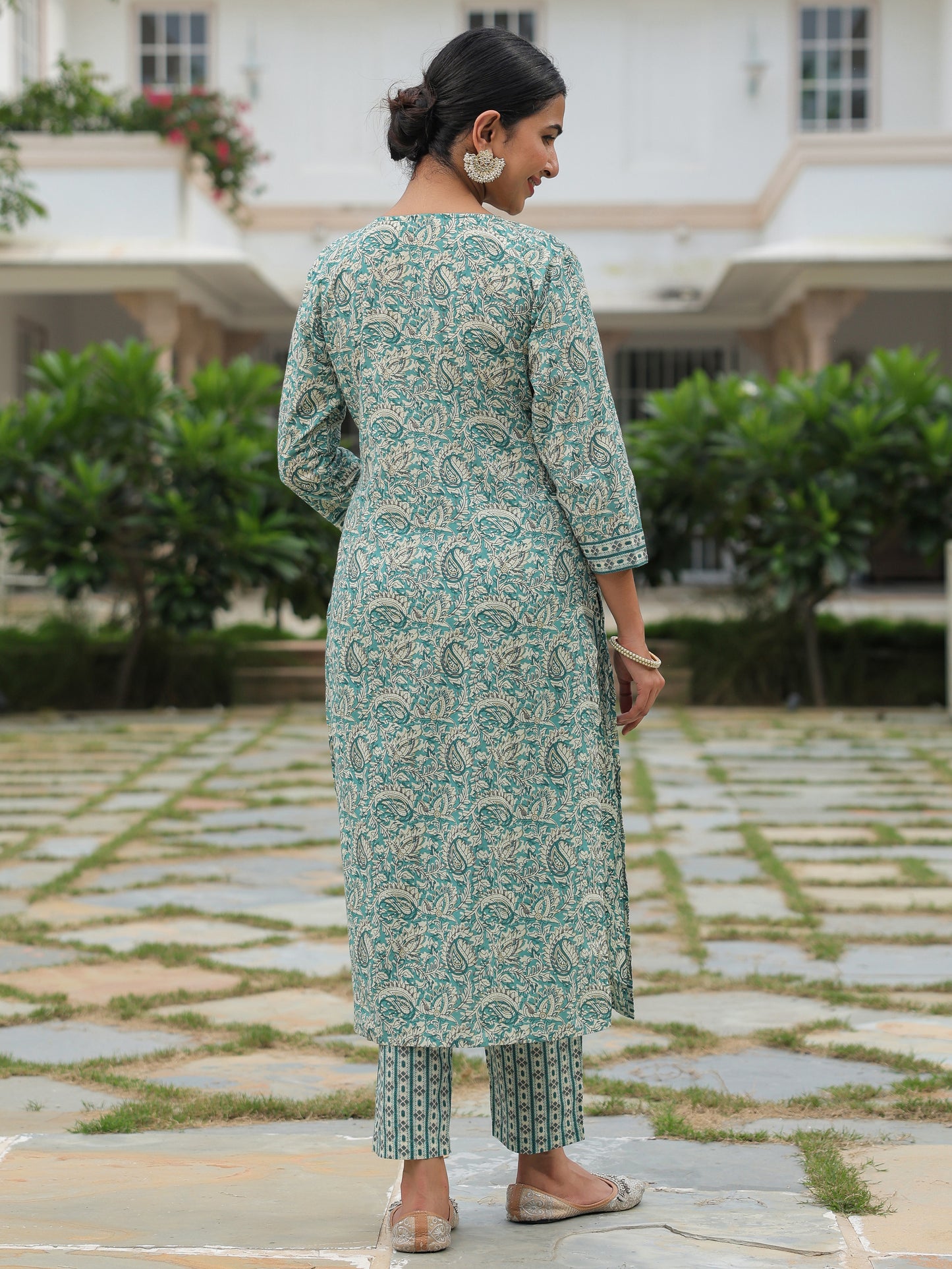 Soft Cotton Paisley Kurta