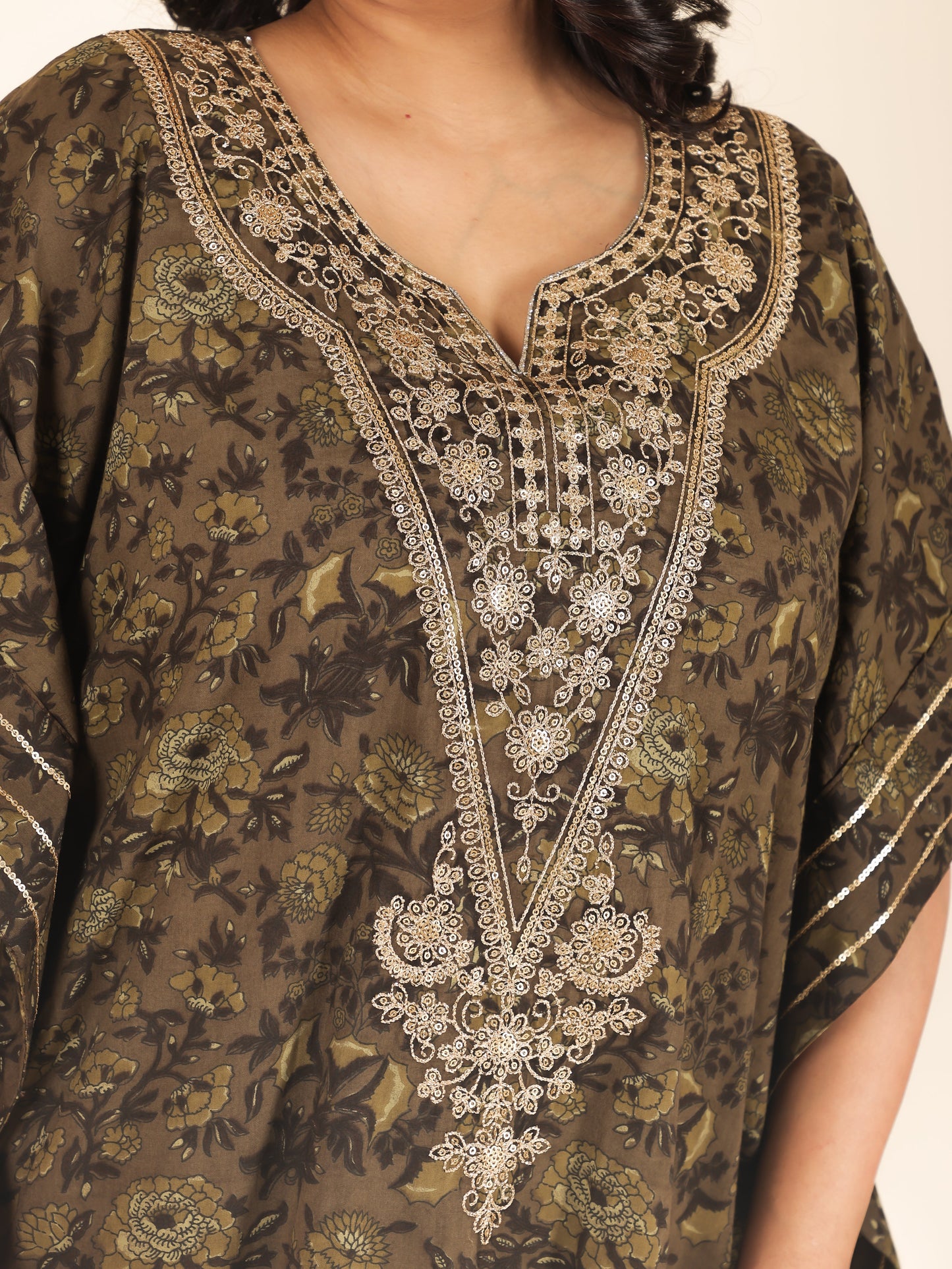 Embroidered Soft Cotton Floral Kaftan Green Kurta