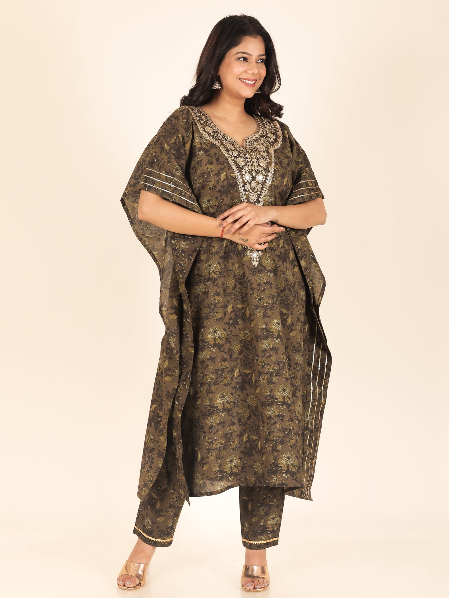 Embroidered Soft Cotton Floral Kaftan Green Kurta