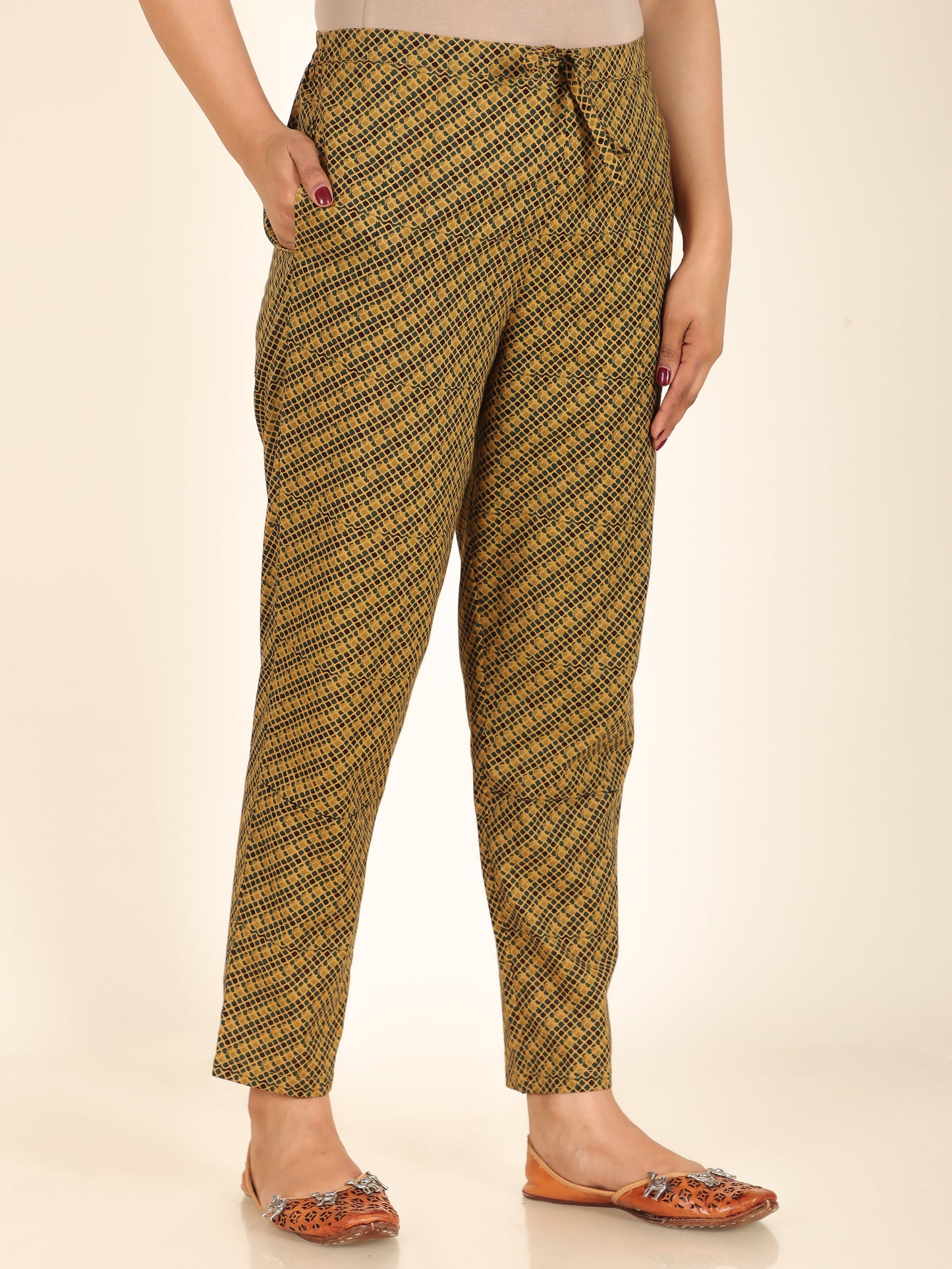 Soft Cotton Geometric Straight Green Kurta