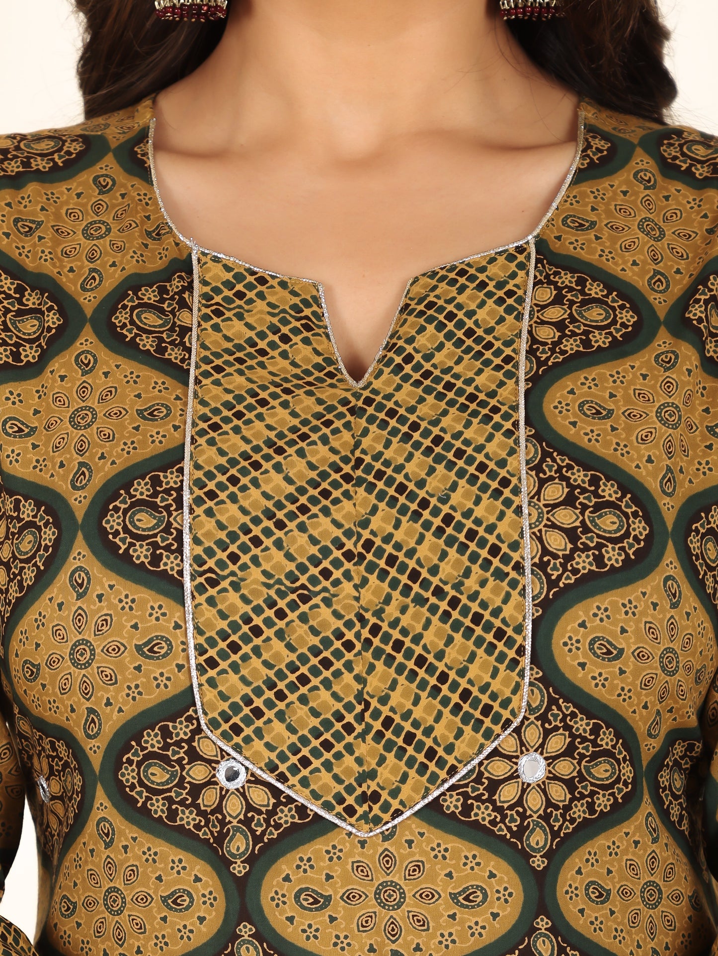 Soft Cotton Geometric Straight Green Kurta