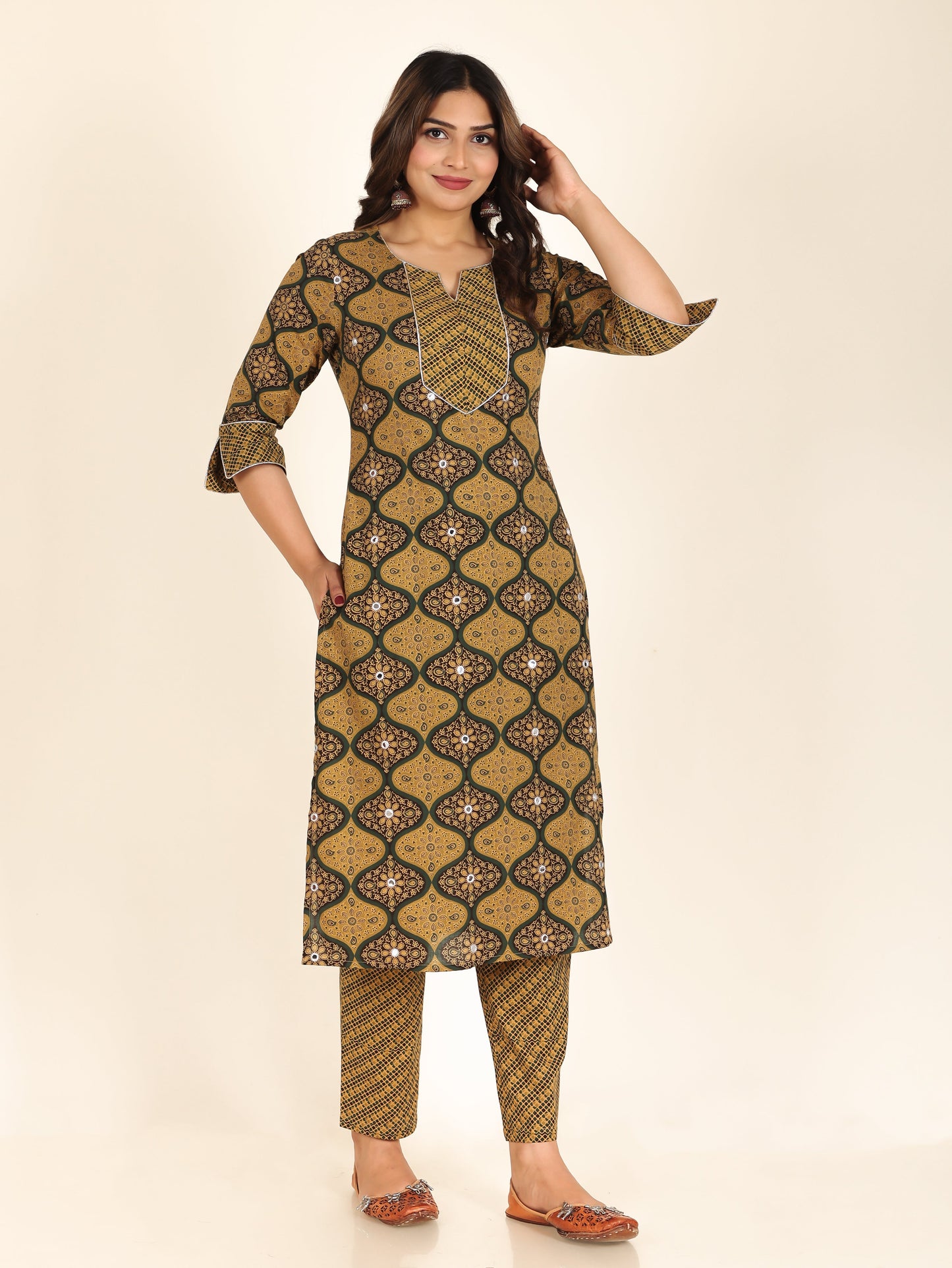 Soft Cotton Geometric Straight Green Kurta