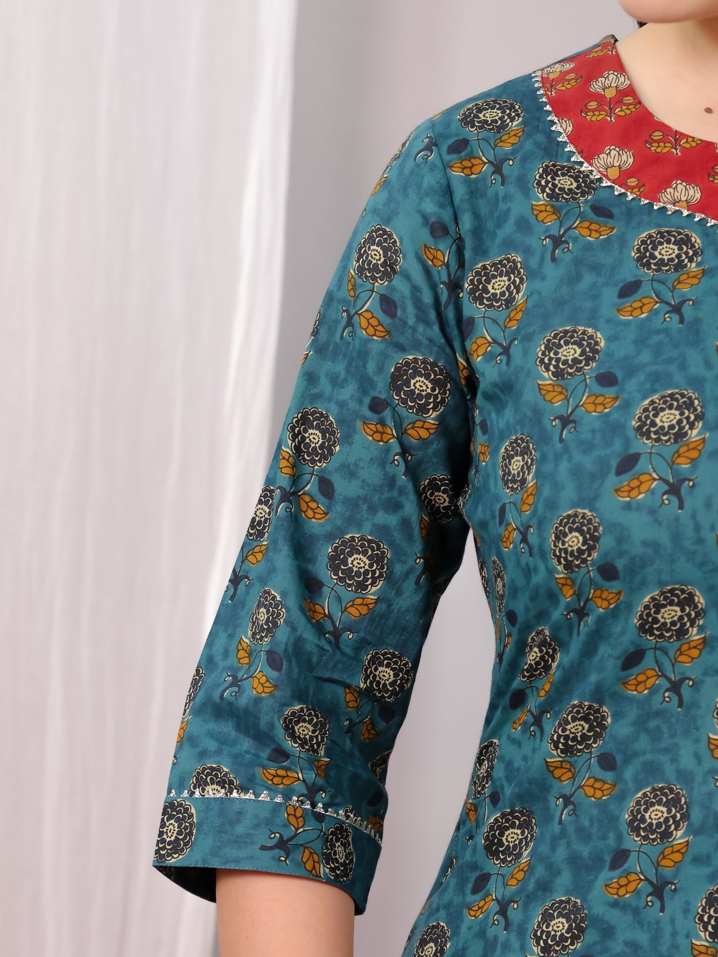 Embroidered Soft Cotton Floral Straight Turquoise Kurta