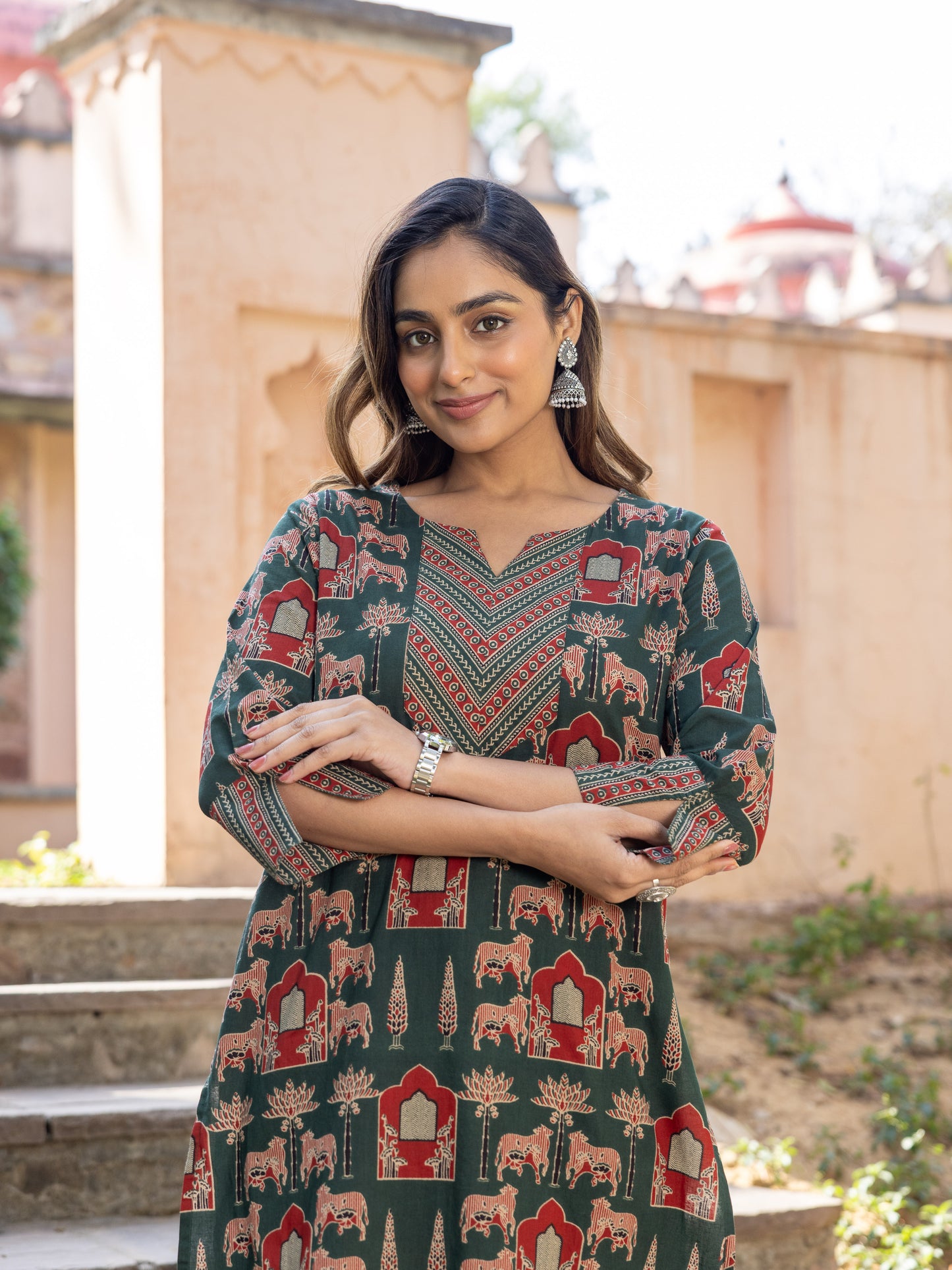 Embroidered Soft Cotton Abstract Straight Dark Green