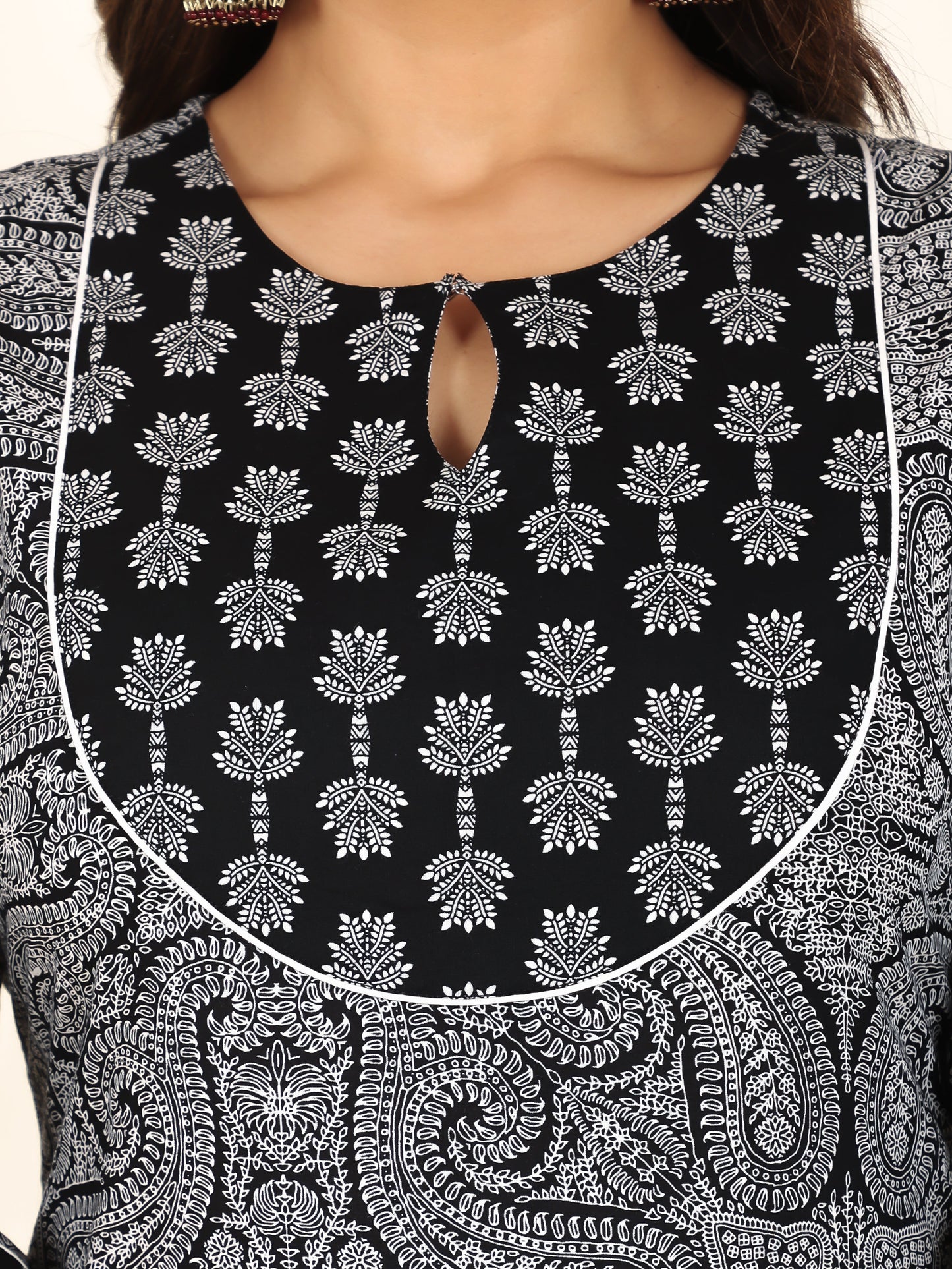 Soft Cotton Paisley Straight Black Kurta