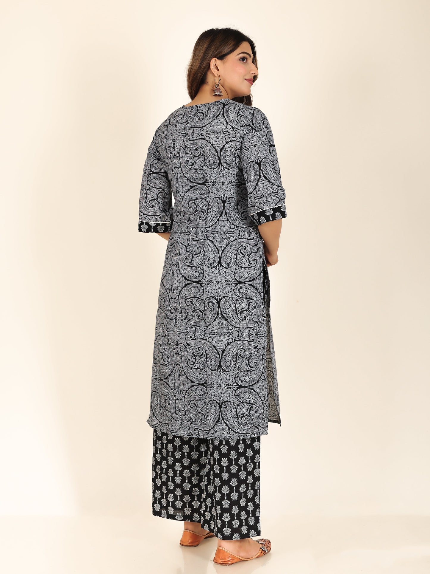 Soft Cotton Paisley Straight Black Kurta