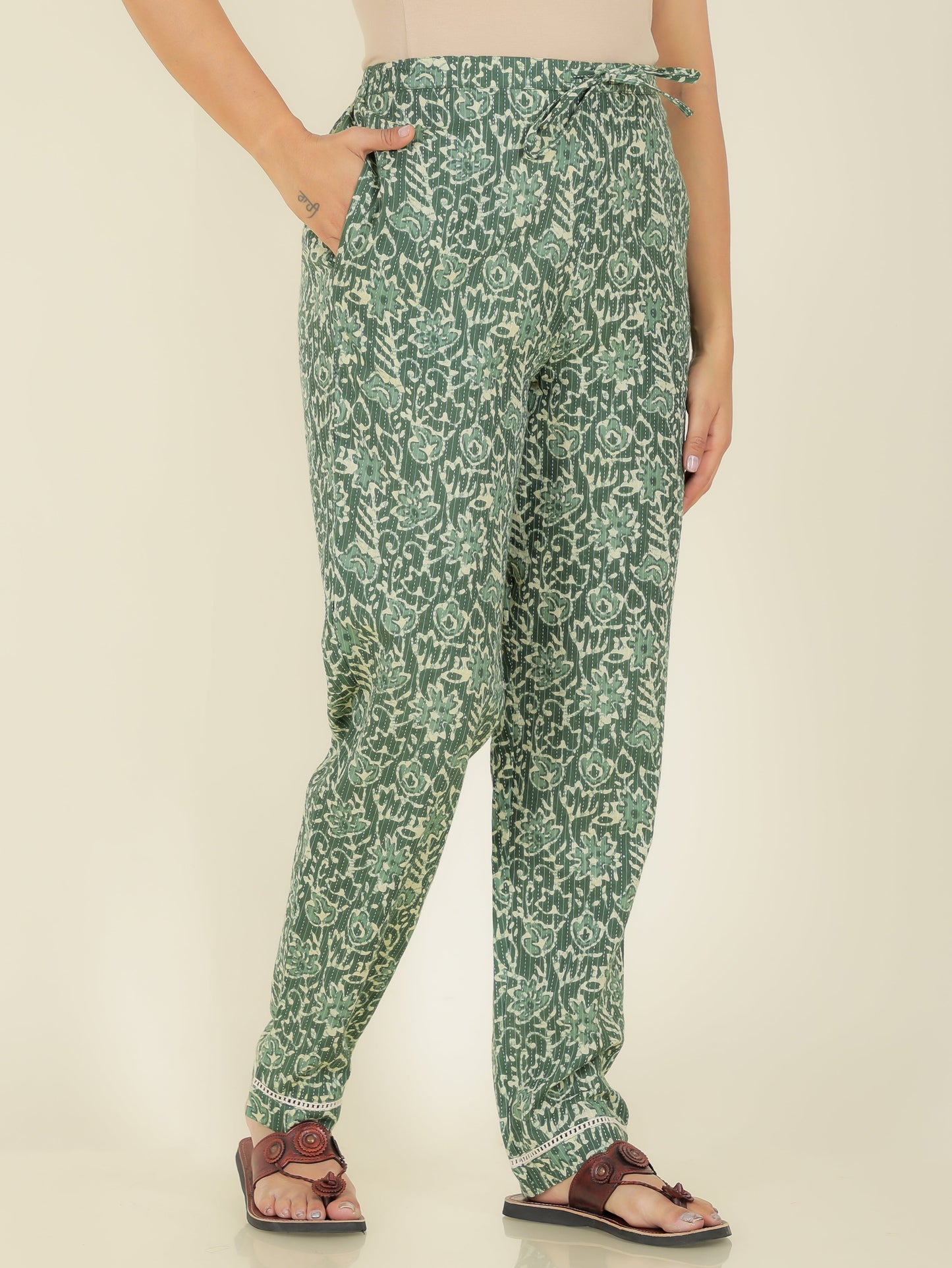 Kantha Cotton Bandhani Straight Green Kurta
