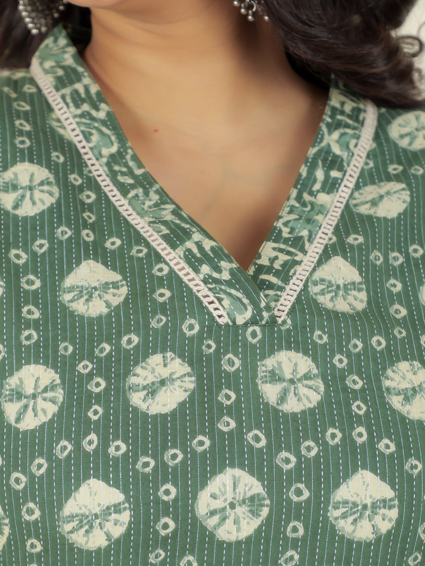 Kantha Cotton Bandhani Straight Green Kurta