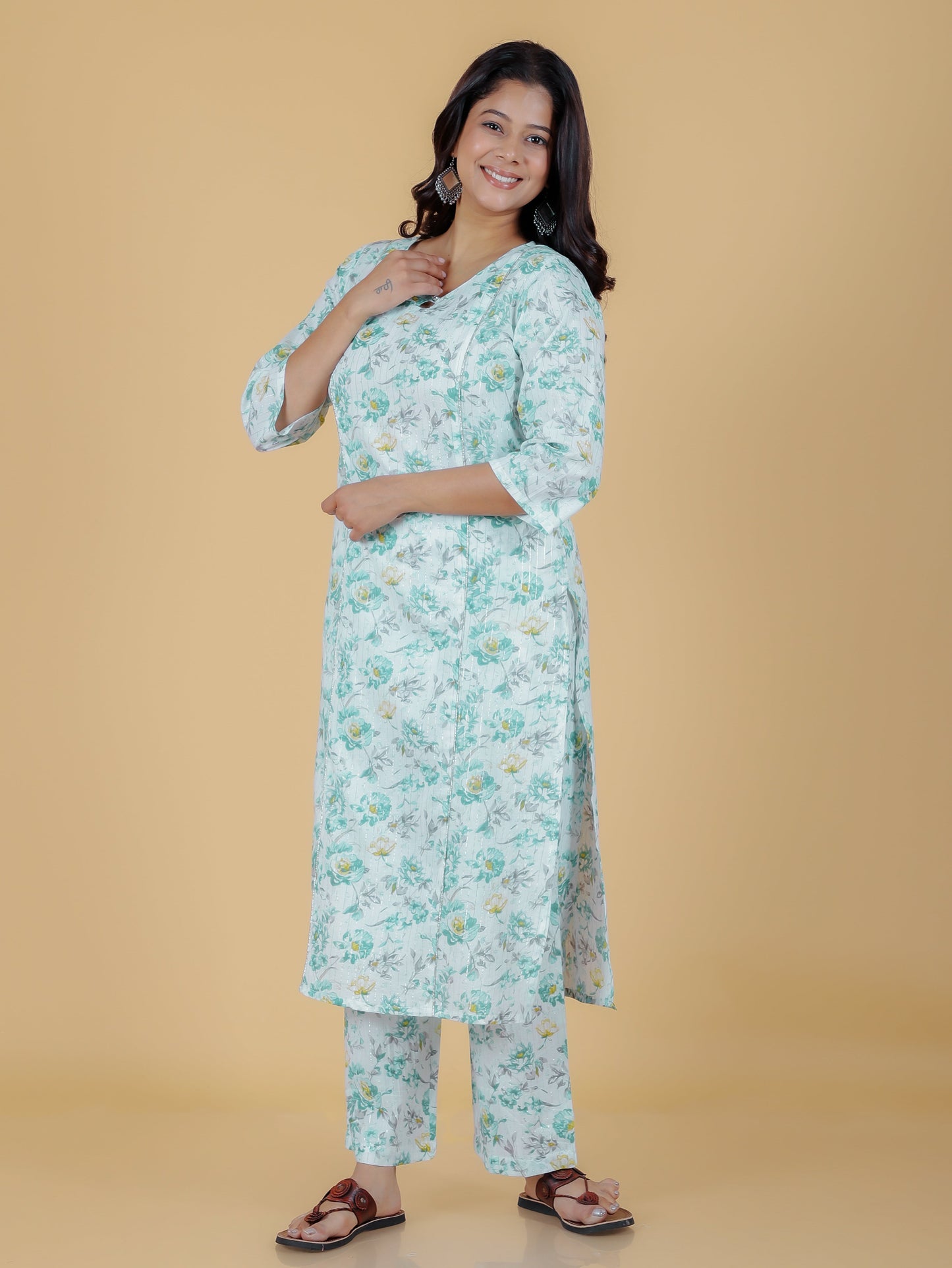 Lurex Cotton Floral Panelled Green Kurta