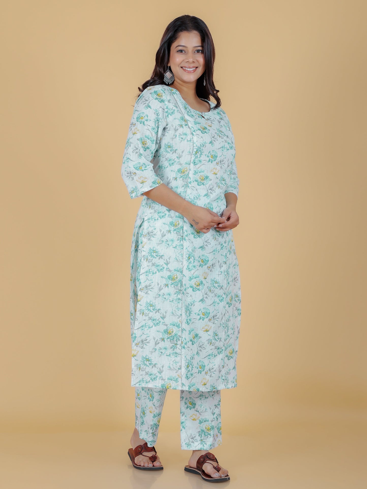 Lurex Cotton Floral Panelled Green Kurta