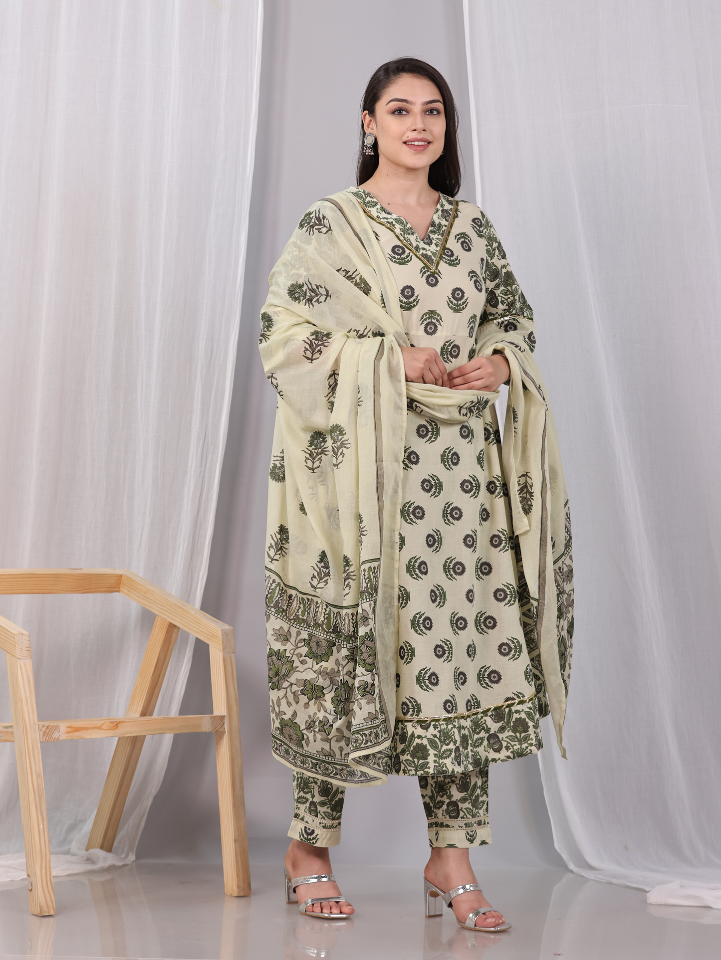 Cotton Voile Block Print Off White Dupatta