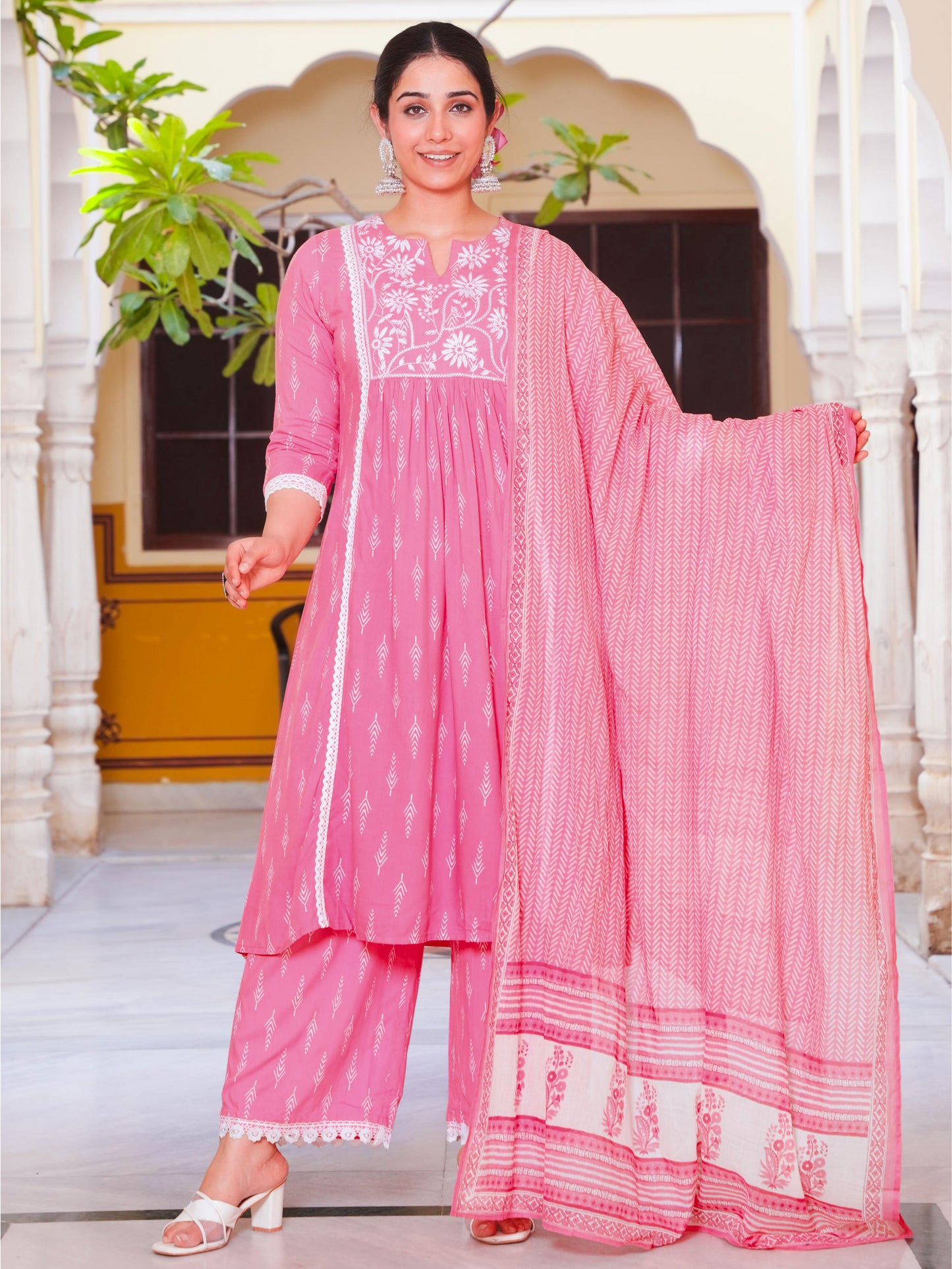 Viscose Geometric Panelled Pink Kurta