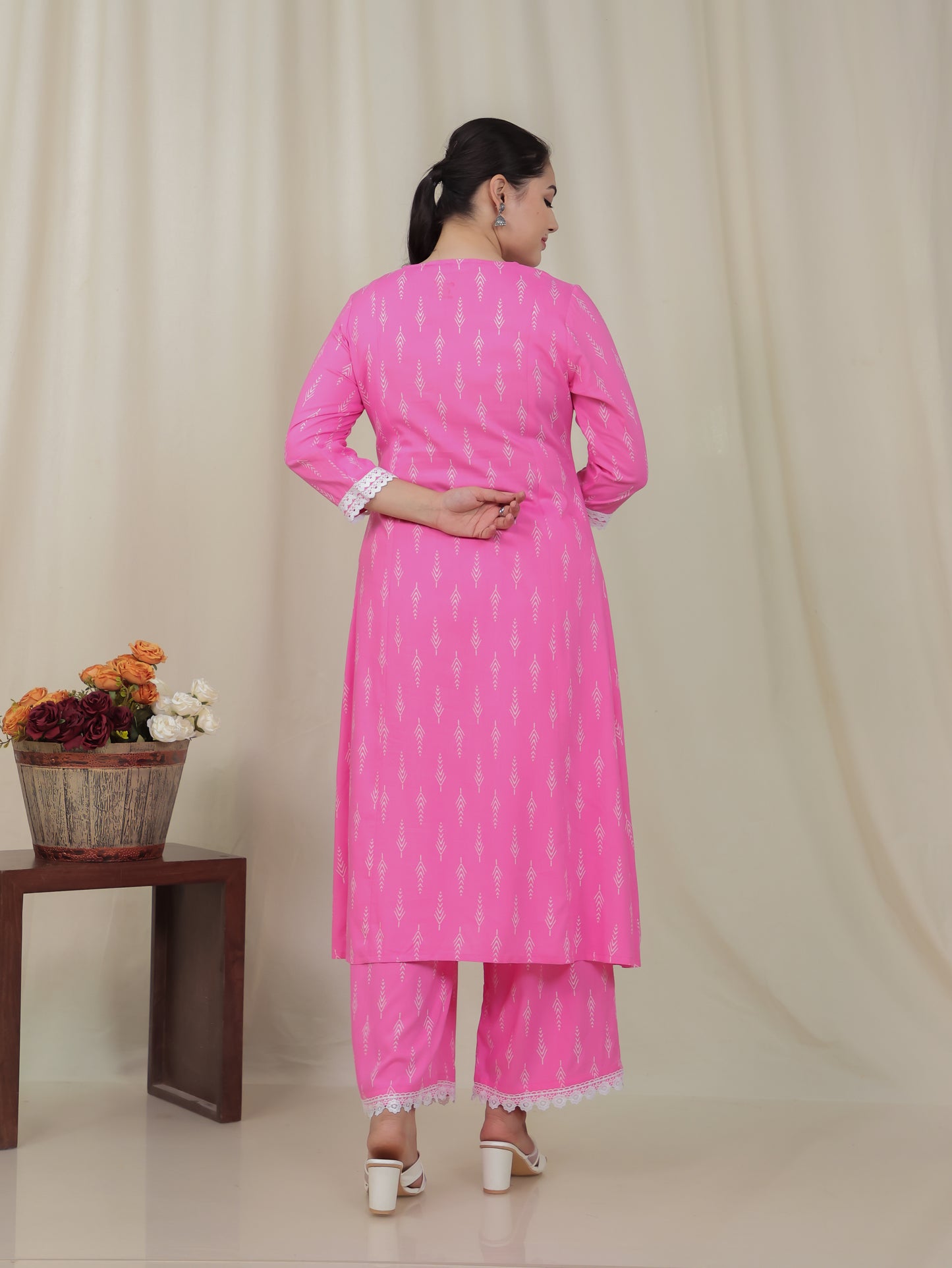 Viscose Geometric Panelled Pink Kurta