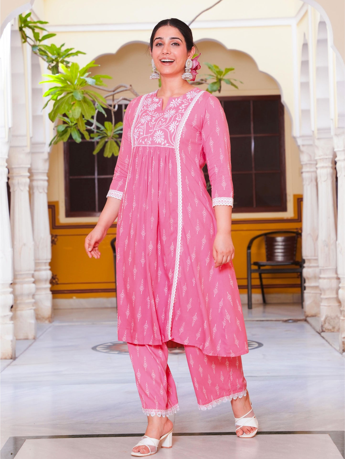 Viscose Geometric Panelled Pink Kurta