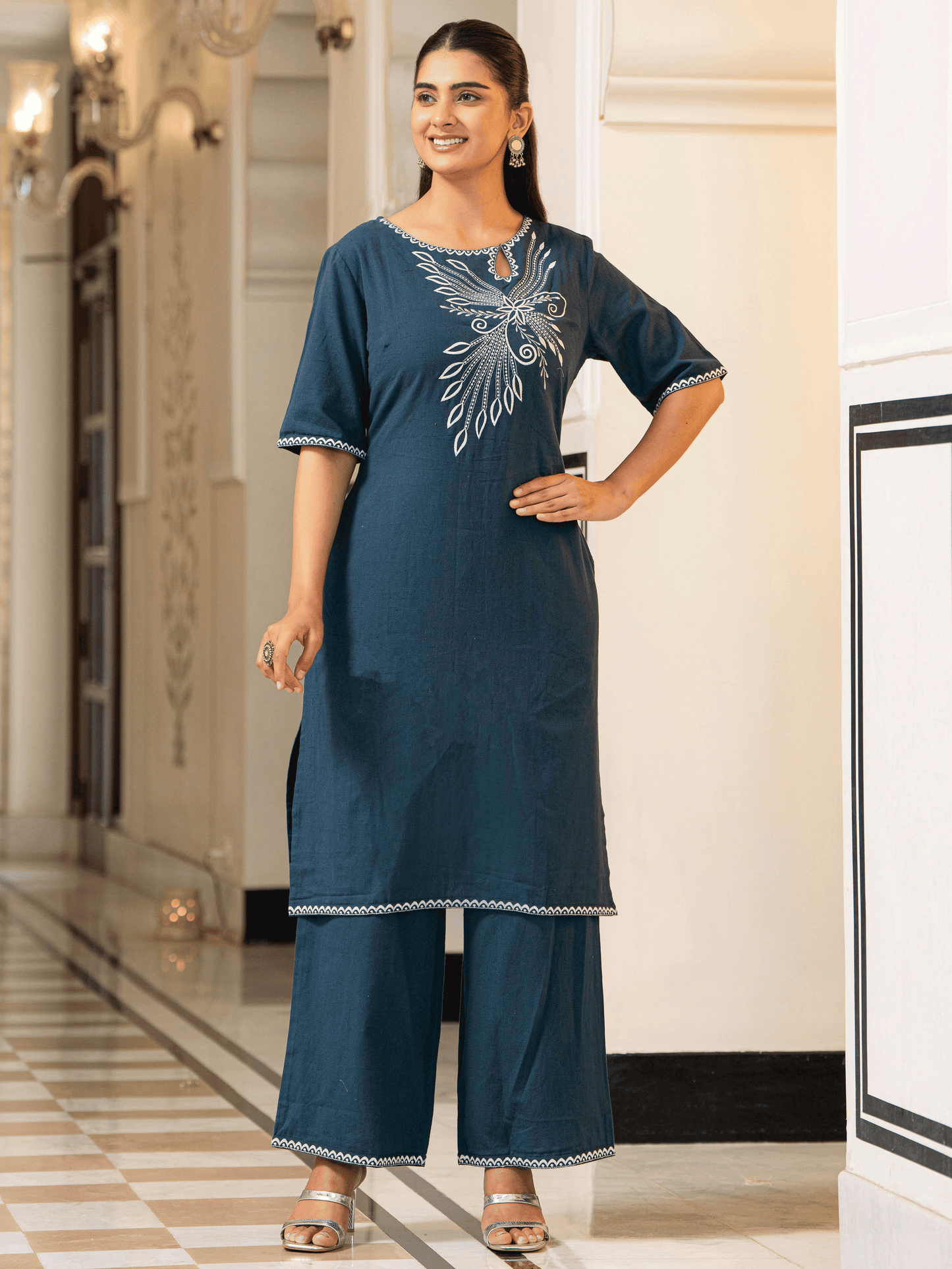 Embroidered Linen Cotton Solid Straight Blue Kurta
