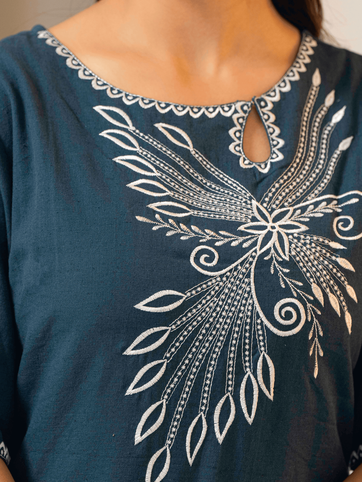 Embroidered Linen Cotton Solid Straight Blue Kurta