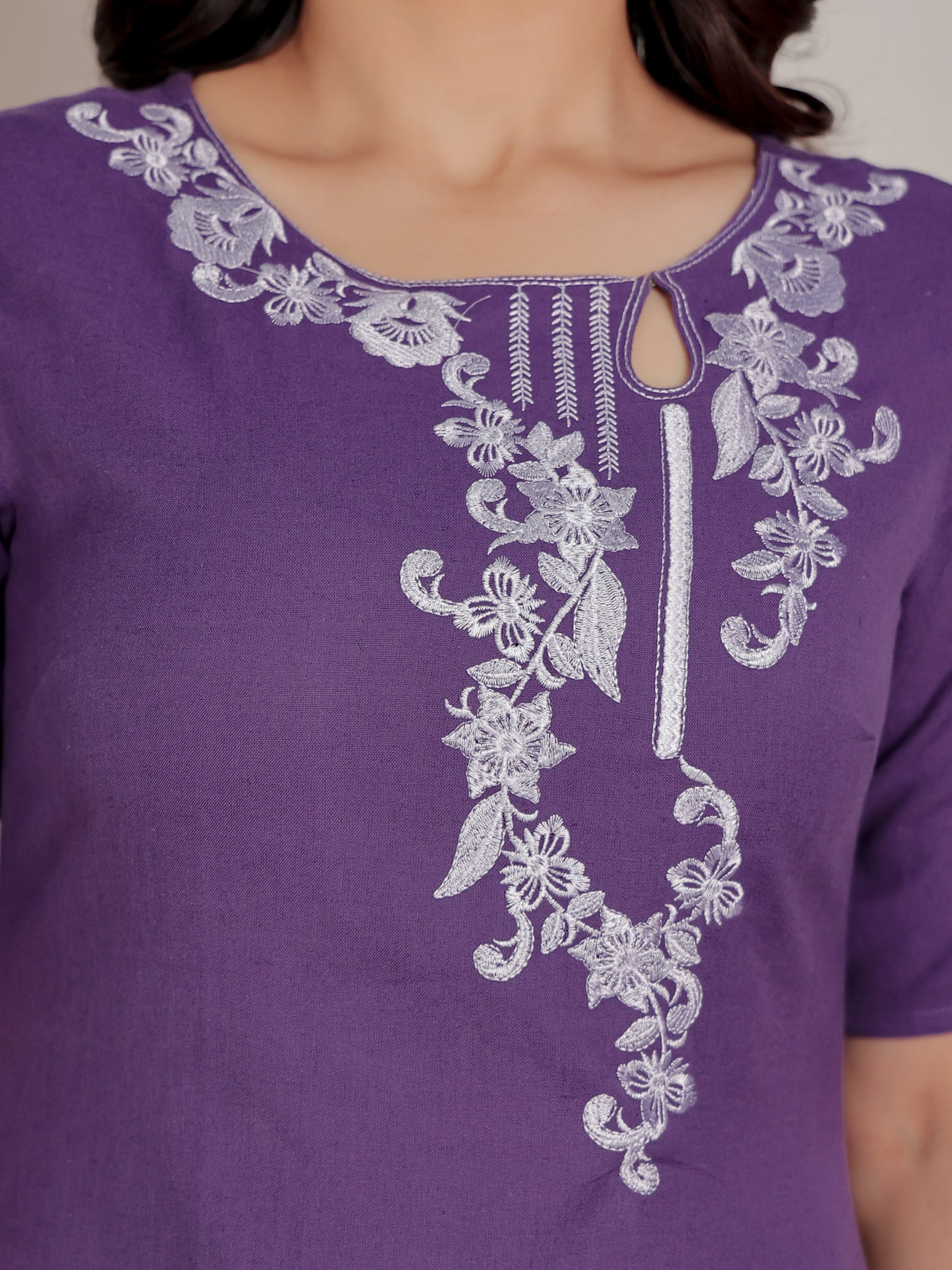 Embroidered Linen Cotton Solid Straight Purple Kurta