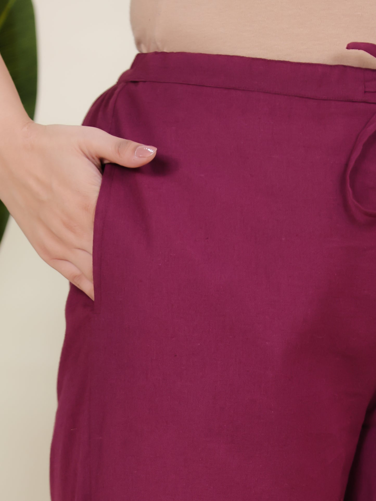 Linen Cotton Solid Maroon Tapered Trousers